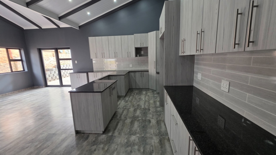 3 Bedroom Property for Sale in Island View Western Cape
